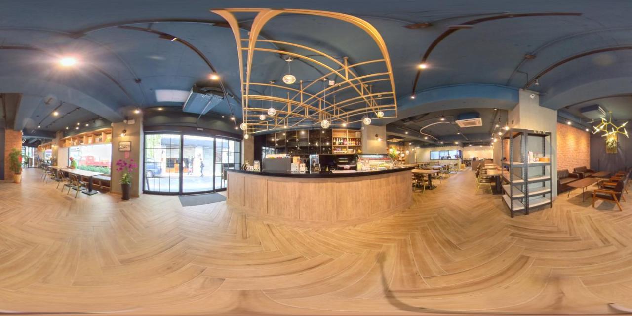City Center Hotel Taichung Dış mekan fotoğraf