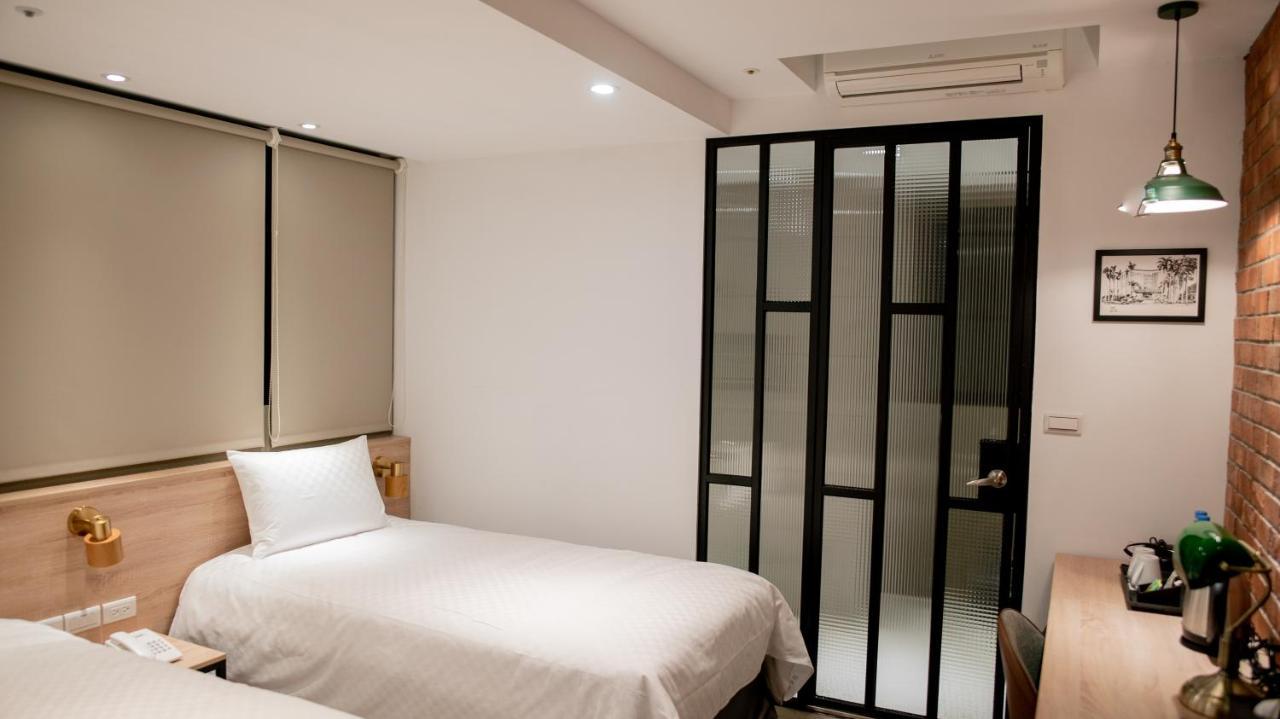 City Center Hotel Taichung Dış mekan fotoğraf