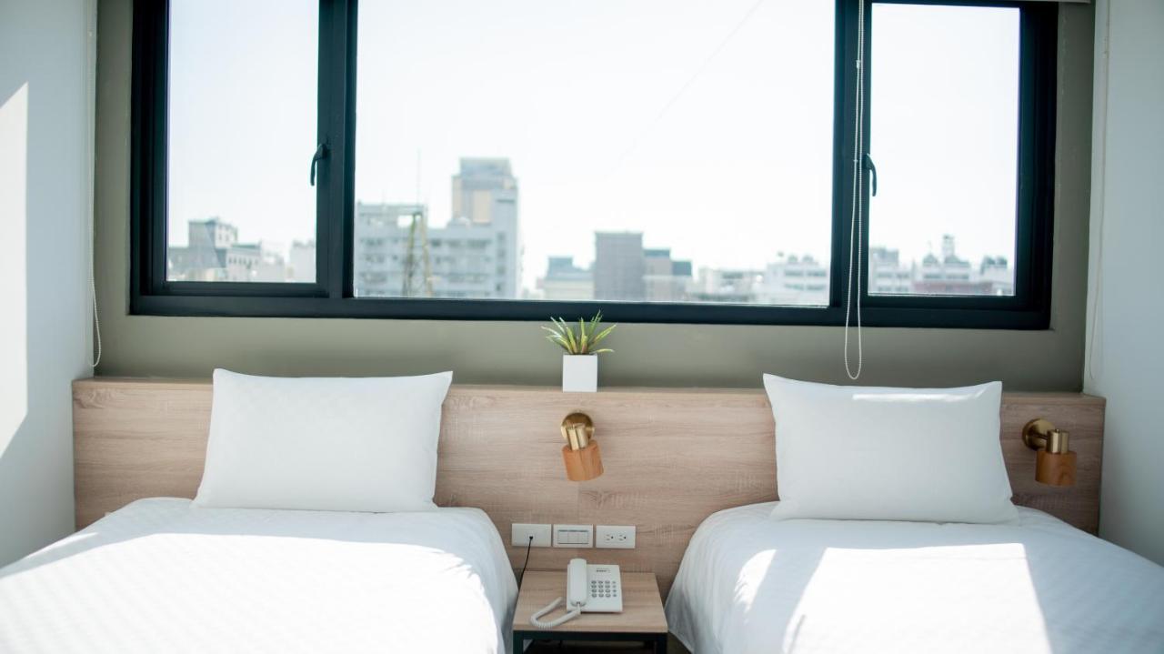 City Center Hotel Taichung Dış mekan fotoğraf