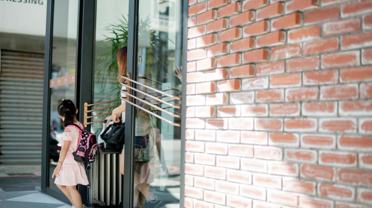 City Center Hotel Taichung Dış mekan fotoğraf